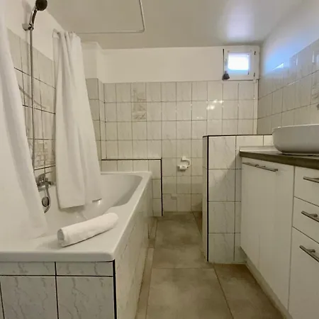 Maisonnette Sur Les Toits Vue & Port Au Grau-du-roi Appartement *